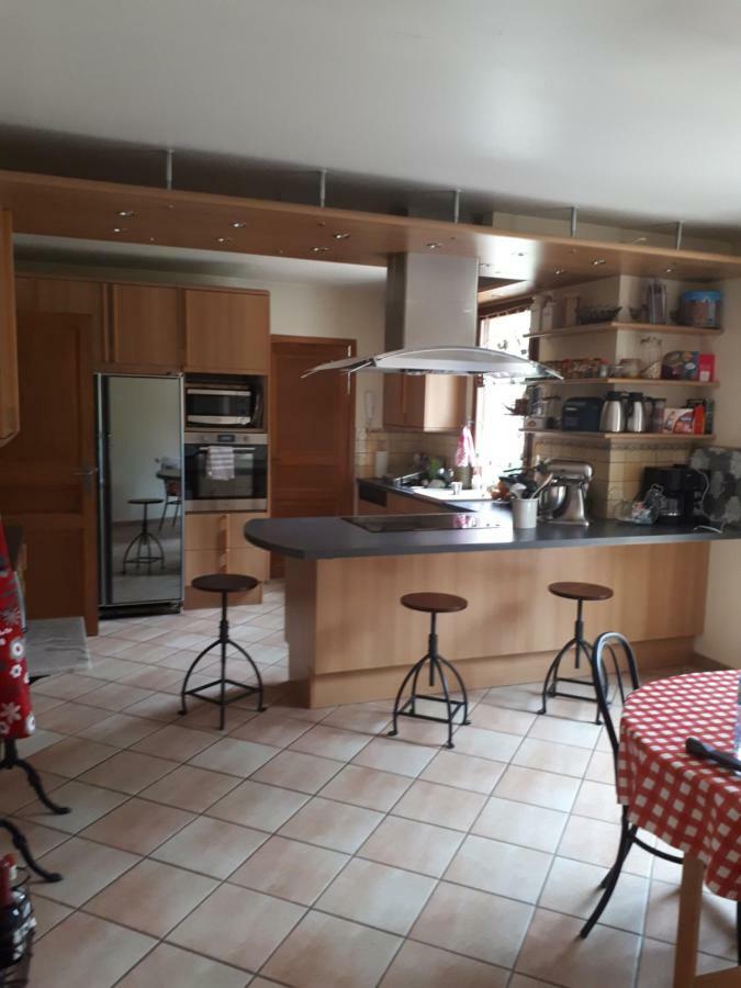 Au Chat Perche Mareil-sur-Mauldre Dış mekan fotoğraf
